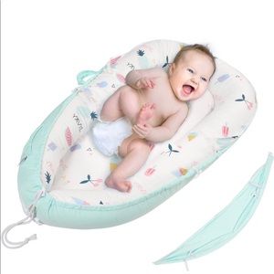 Baby lounger